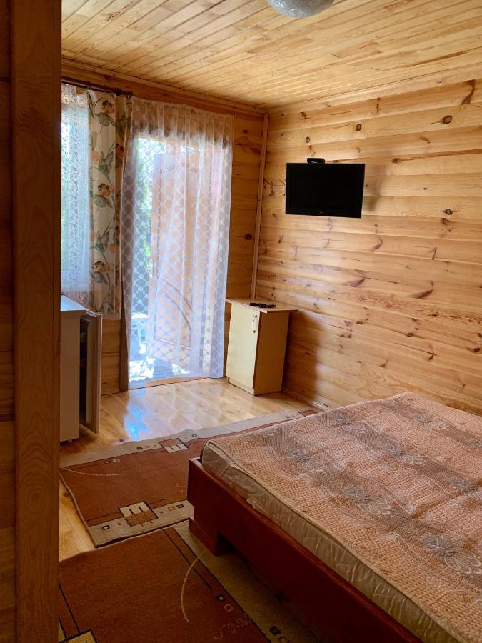 Комфортабельный Коттедж Bed & Breakfast Свитяз Екстериор снимка